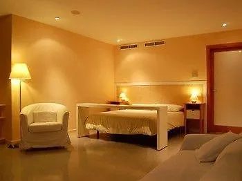 Hello Levantina Villa Sitges
